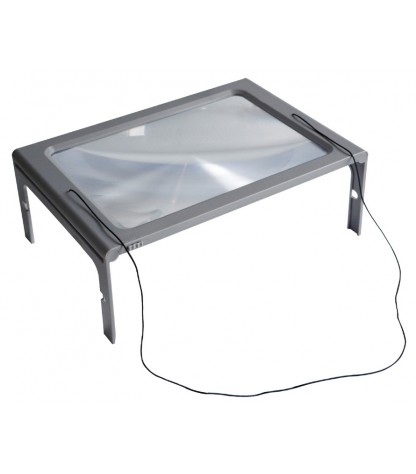 Éclairage LED puissant de la loupe grand format. Contraste optimal pour les yeux fatigués.