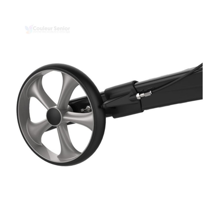 Ce déambulateur senior en aluminium et en carbone offre des freins à haute efficacité sur les roues.