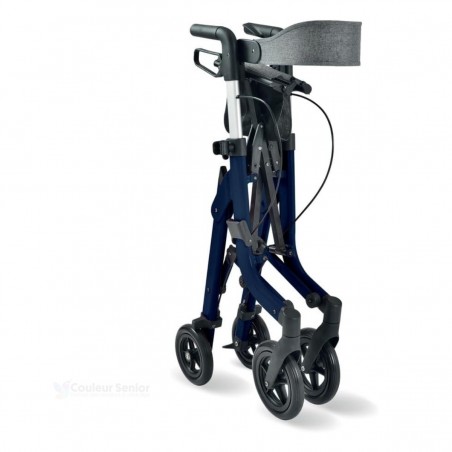 Ce déambulateur hybride à 4 roues, très stable, est pliable en largeur et en profondeur.