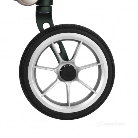 Roues anti-crevaison de 20 cm du déambulateur Trive. Remboursé par la sécurité sociale.