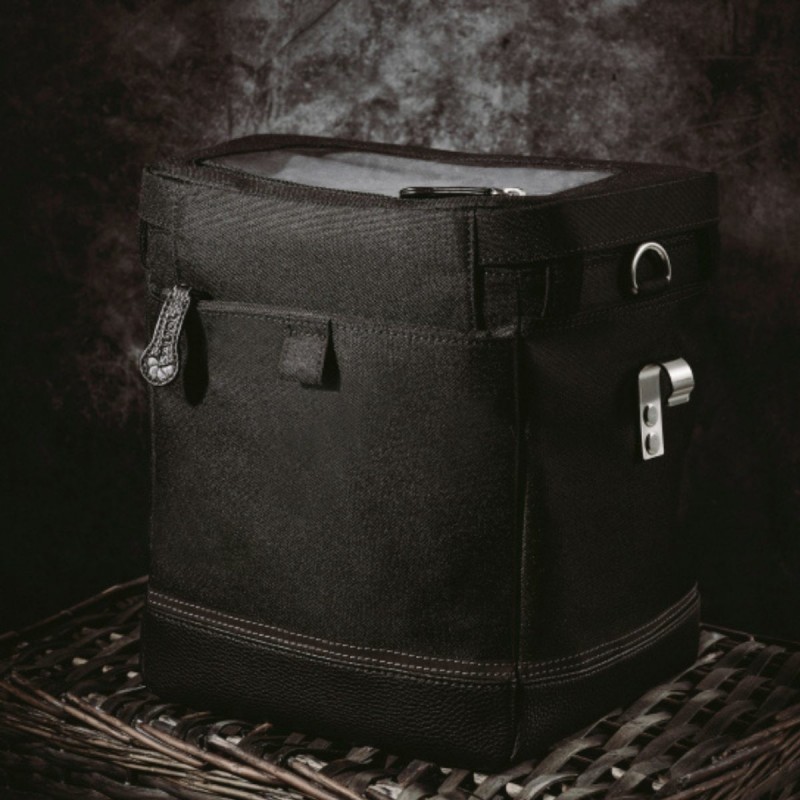 Le sac SALJOL x JOST : l'accessoire chic et pratique qui sublime votre déambulateur.