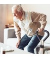 Senior masculin se relevant du canape aide poignee ergonomique mousse Let's Get Up Trust