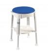 Tabouret de douche pivotant Santorin de qualité, avec coussin bleu et plateau intégré - vue d'ensemble. Idéal pour seniors.