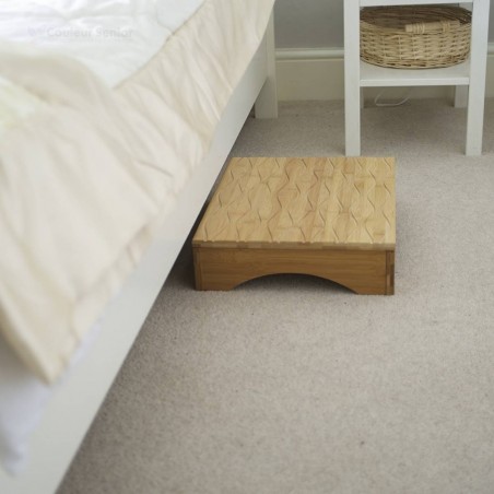 Marchepied bambou antichute pied de lit chambre senior autonomie CouleurSenior