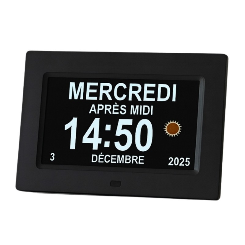 Horloge calendrier numérique Aidapt, écran de face. Lisibilité parfaite pour basse vision.