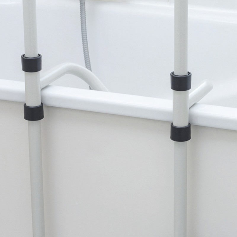 À fixer sans outil sur le rebord de la baignoire entre 7,5 cm minimum et 14 cm maximum.