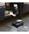 L’utilisation du marchepied à l’extérieur constitue une magnifique alternative à un cadeau utile.