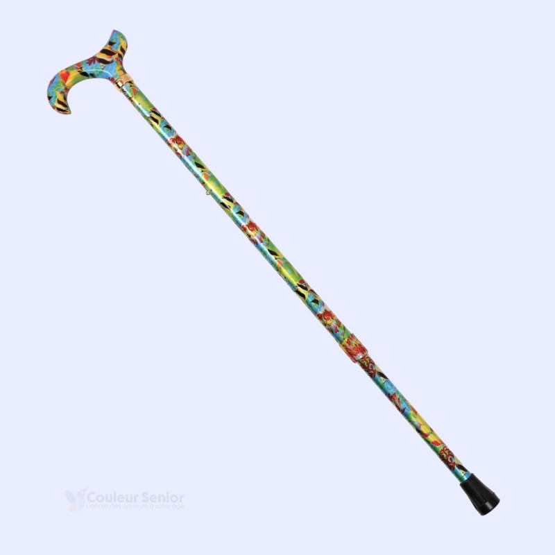 Mise en situation de la canne Bora Bora. Un accessoire pratique au motif tropical élégant.