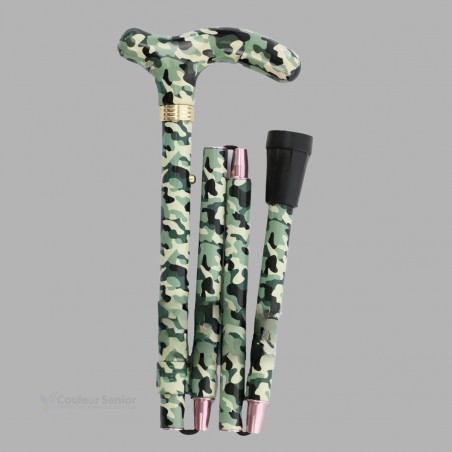 Vue droite de la canne de marche pliable et remboursable, avec un motif camouflage vert, parfaite pour offrir comme cadeau.