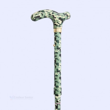 Détail de la poignée T sur cette canne de marche originale, camouflage vert de qualité pharmacie.