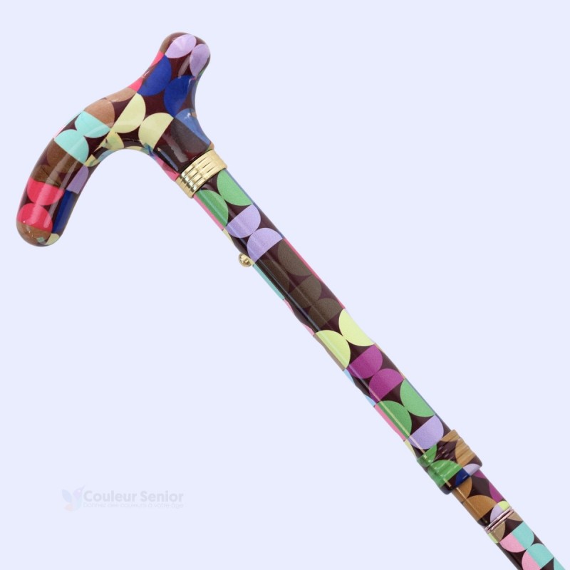 Design original de cette canne de marche pour femme multicolore, avec une poignée T très élégante.