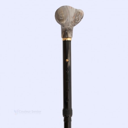 Focus sur la bague de réglage en hauteur (80 à 91 cm). Sécurité et ajustement parfait du pas.