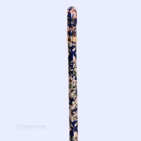 Système réglable à 90 degrés pour cette canne de marche pour femme Royal Blue, avec un remboursement possible sous conditions.